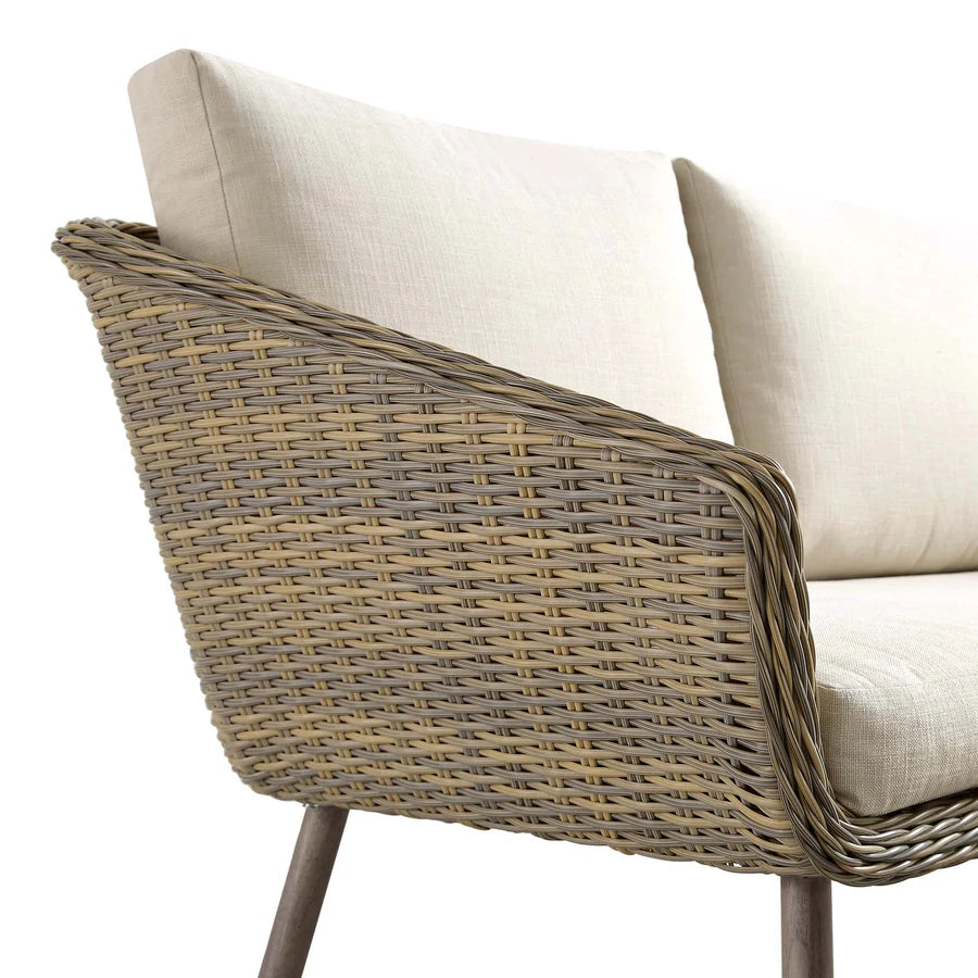 Cliveden Outdoor set