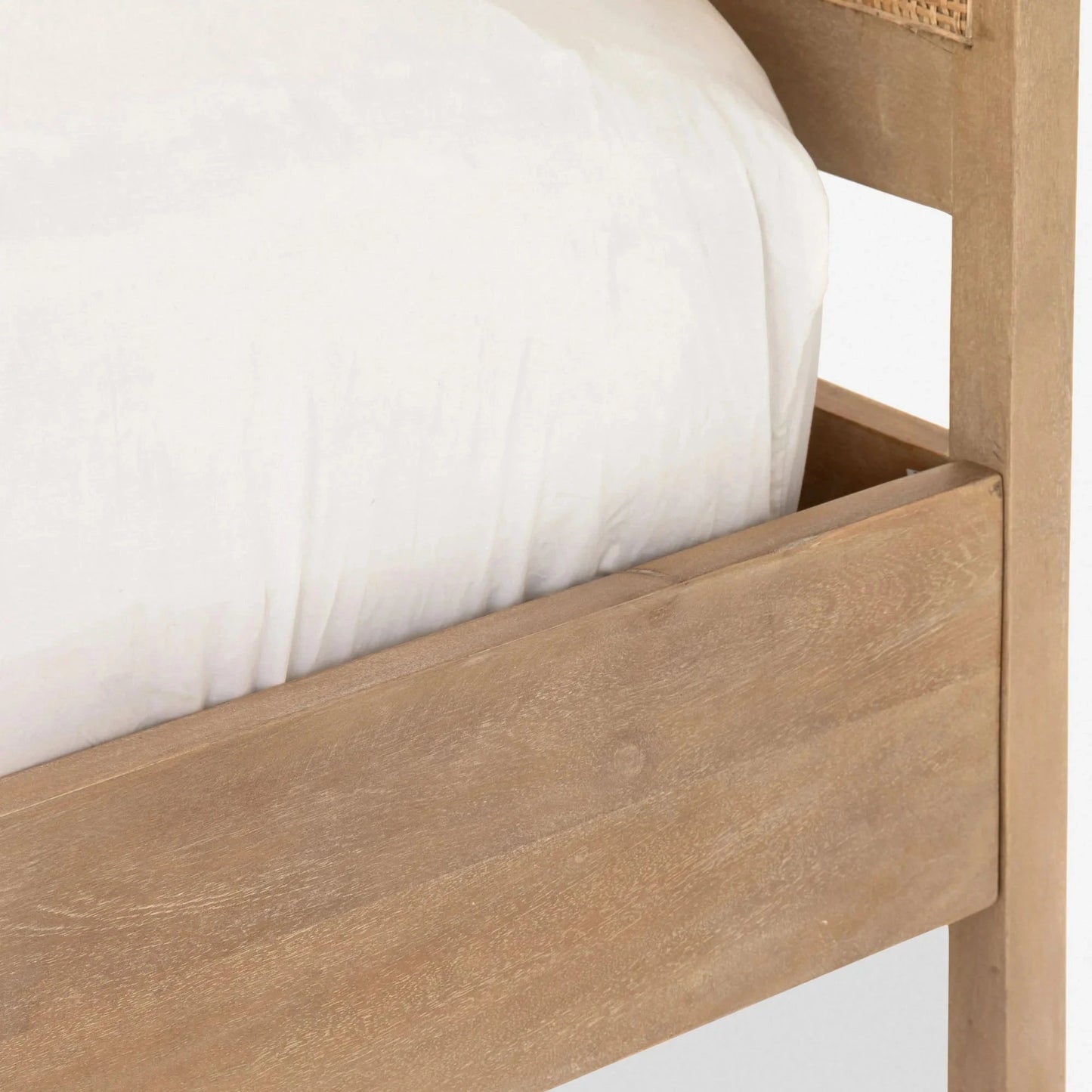 Hannah Platform Bed