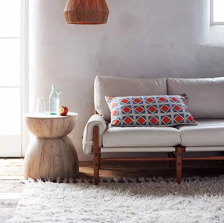 Betania Side Table