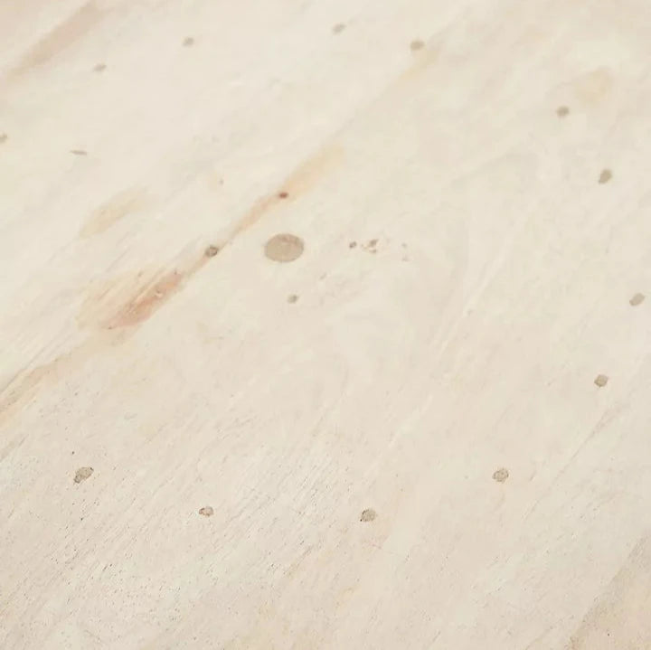 Betania Side Table