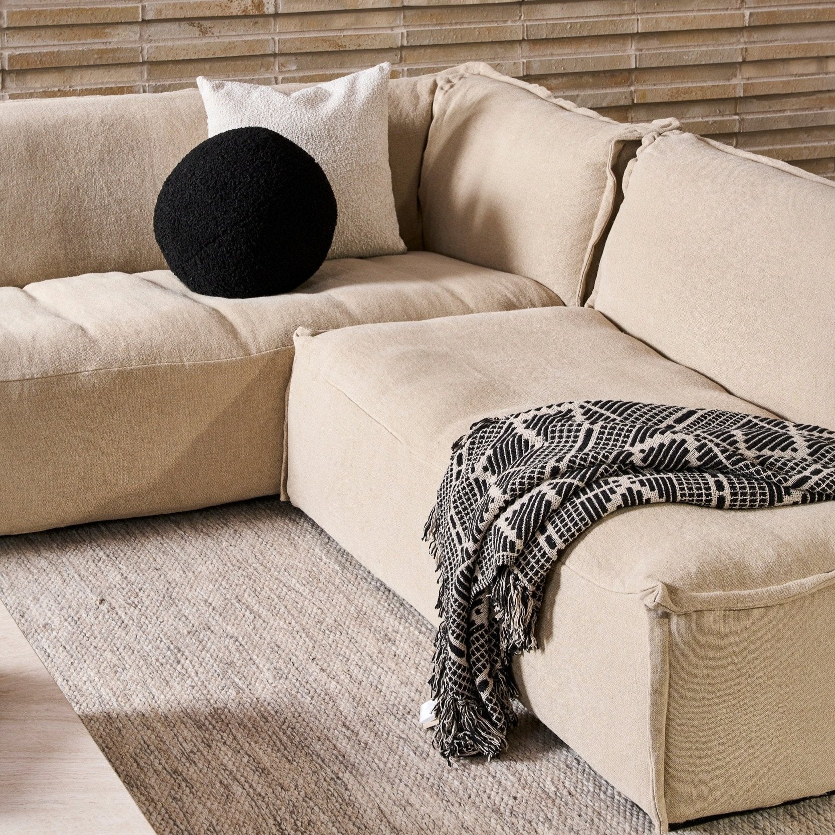 Felix Sofa
