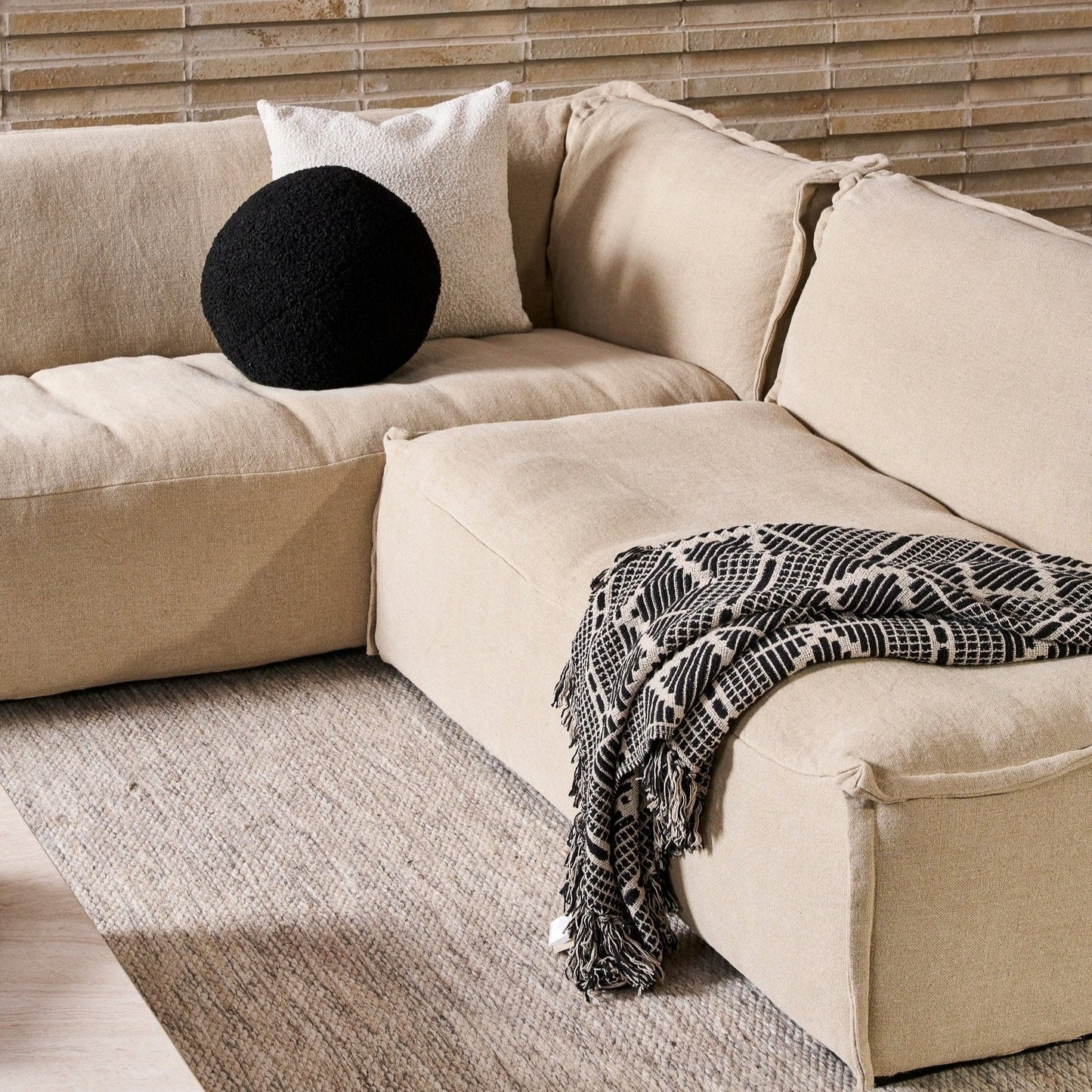 Felix Sofa