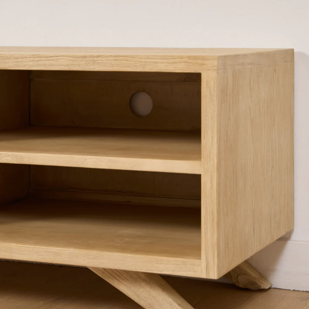SKAN TV STAND
