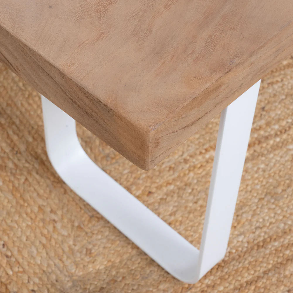 NAYI BANQUETTE