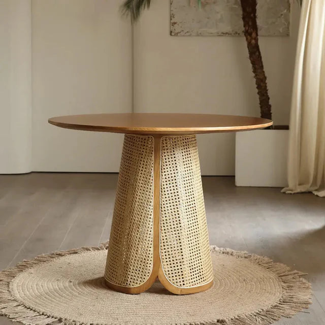 River rattan dining table and chairs