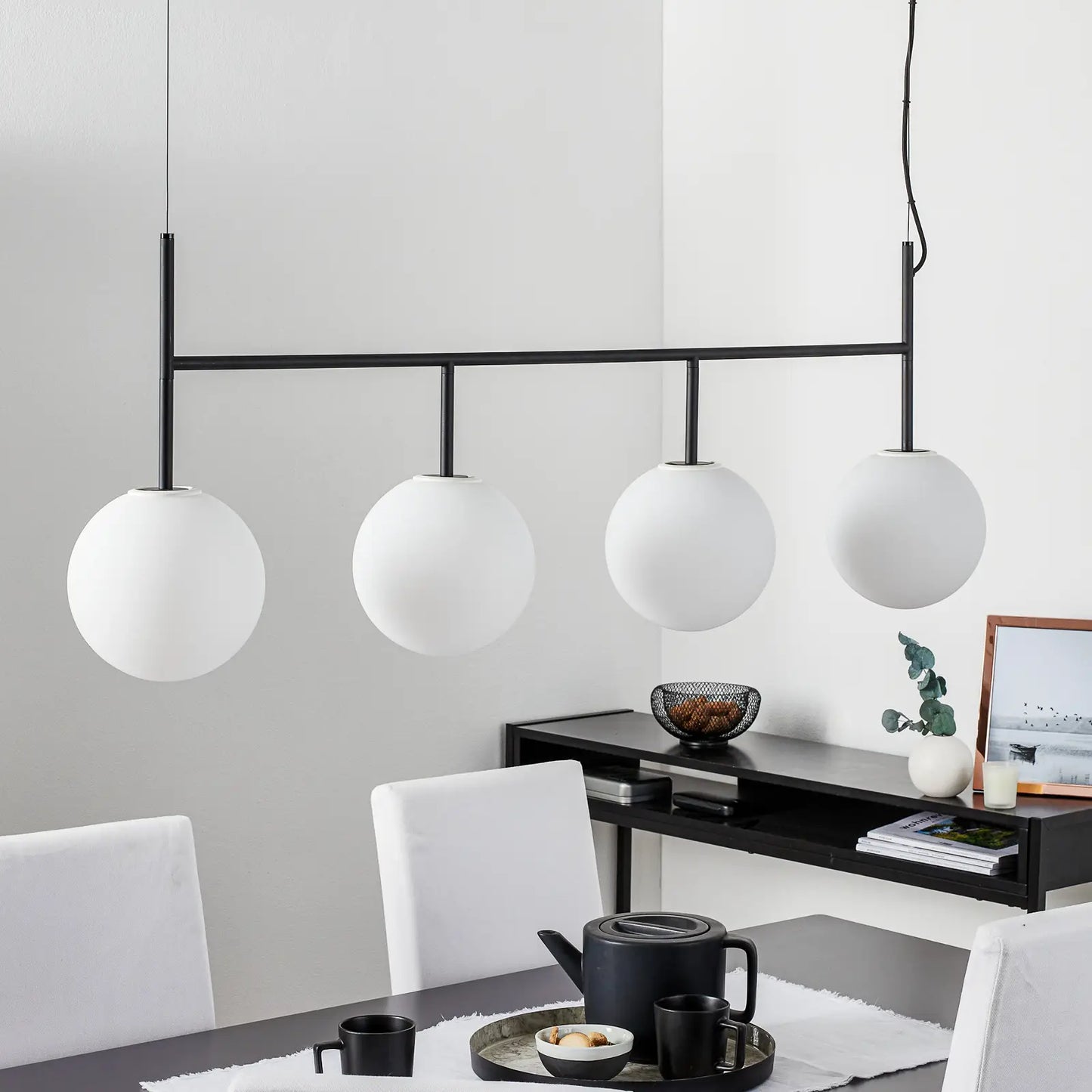 Lumina Modern Elegance