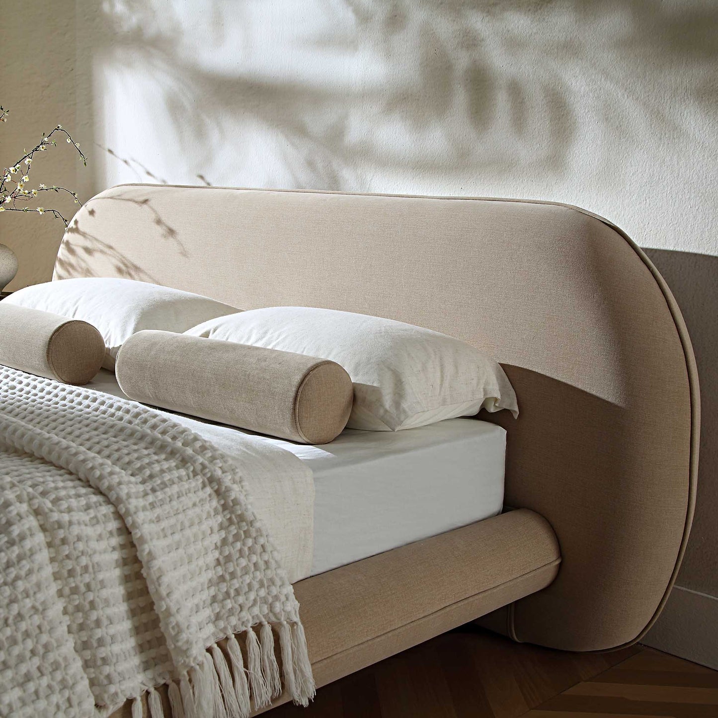 Elystan Oval Headboard Upholstered Bed.