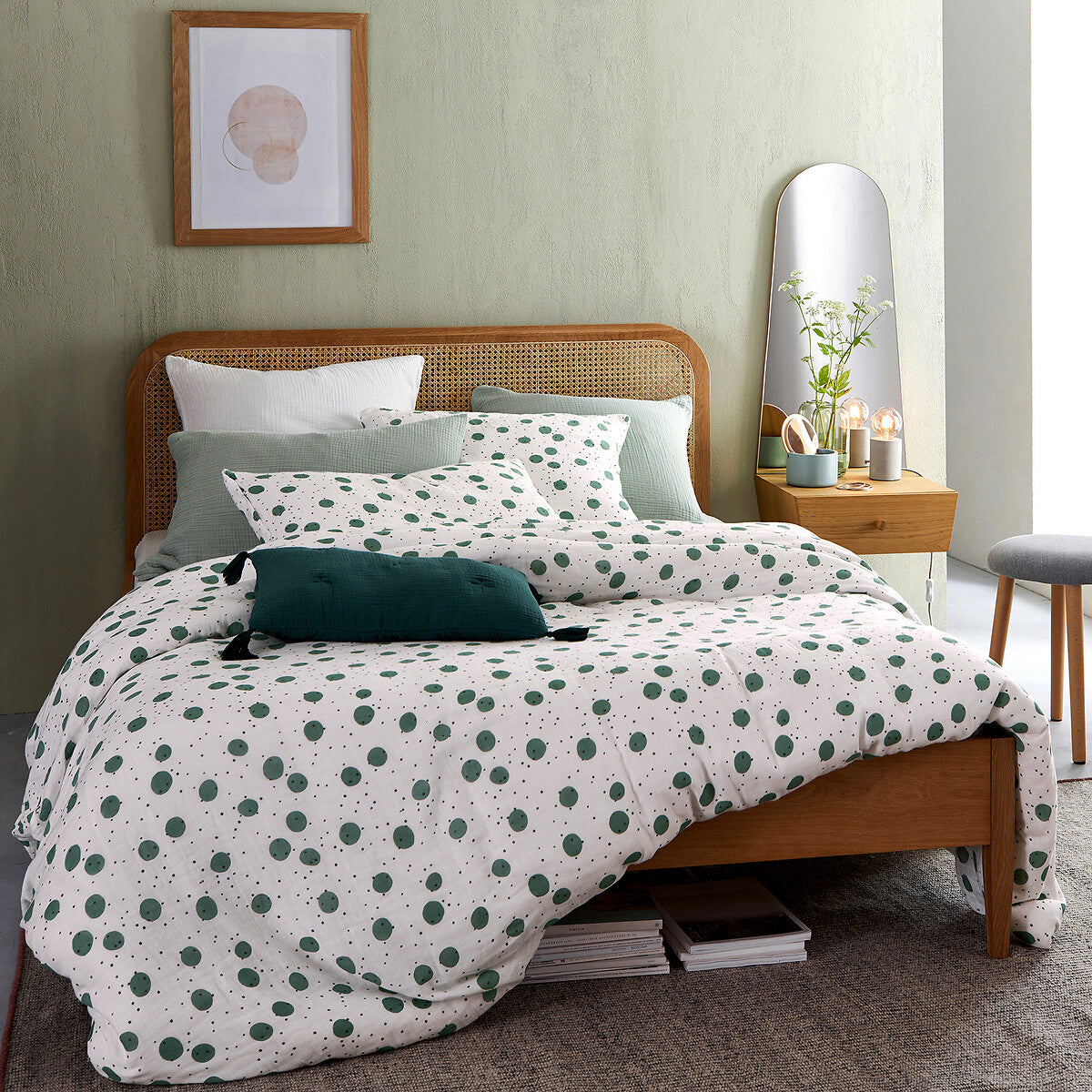 bed with slatted frame Madara