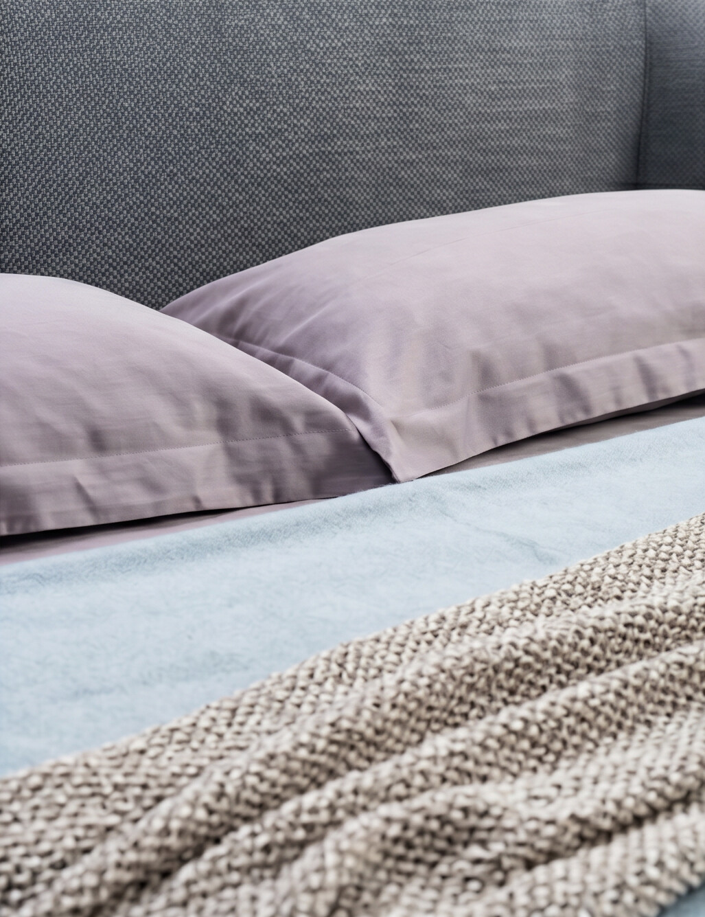 Lira Bed