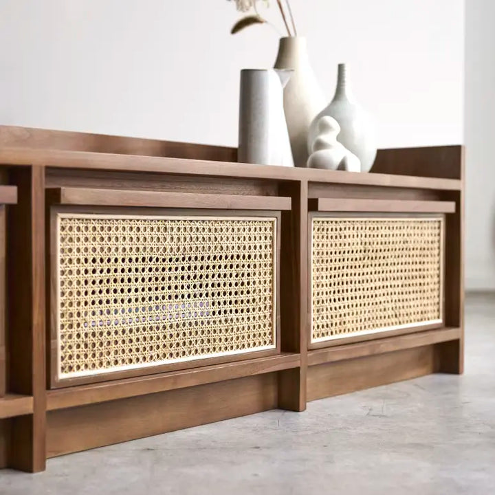 CaneFusion - TV Table